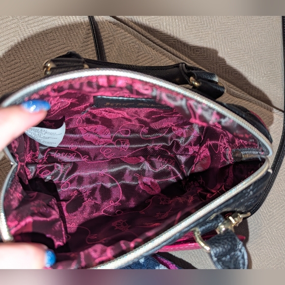 Betsey Johnson Black and Pink Bow Bag - Picture 7 of 7